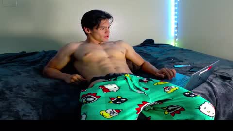 unknown online show from December 2025 05:38:02 AM