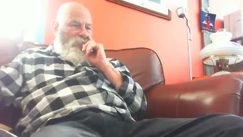 Snapshot of bbwlvr16 chatting on January 2025 07:24:01 PM bbwlvr16 online show from January 2025 07:24:01 PM