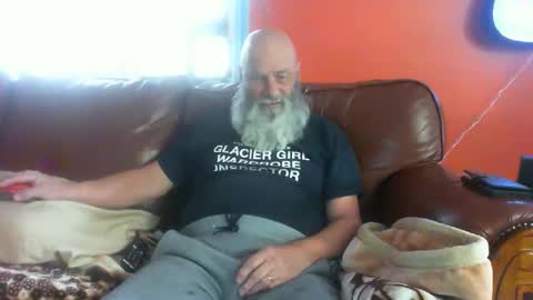 Snapshot of bbwlvr16 chatting on February 2026 11:04:02 PM bbwlvr16 online show from February 2026 11:04:02 PM