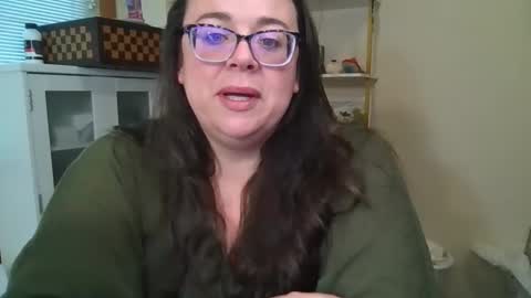 Snapshot of bbwsophiecooks chatting on May 2026 12:00:01 PM Sophie BBW online show from May 2026 12:00:01 PM