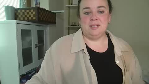 Snapshot of bbwsophiecooks chatting on May 2026 11:06:02 AM Sophie BBW online show from May 2026 11:06:02 AM