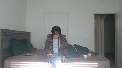 Snapshot of bby_julesss chatting on February 2026 03:33:02 PM bby_julesss online show from February 2026 03:33:02 PM