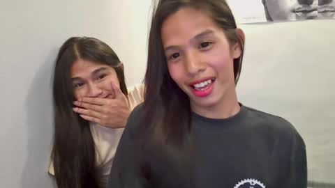 SEXY TRIO online show from May 2026 07:11:01 PM