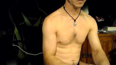 bchillin28 online show from February 2026 07:59:02 AM