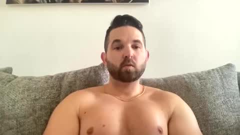 Snapshot of beachboyhardonyou chatting on April 2026 08:00:02 AM beachboyhardonyou online show from April 2026 08:00:02 AM
