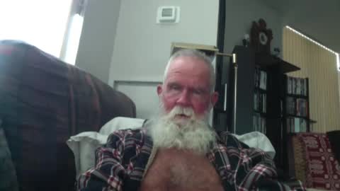 Snapshot of beardbushy chatting on July 2026 04:46:02 PM beardbushy online show from July 2026 04:46:02 PM