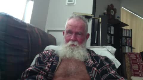 Snapshot of beardbushy chatting on July 2026 04:00:02 PM beardbushy online show from July 2026 04:00:02 PM