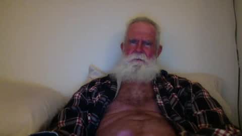 Snapshot of beardbushy chatting on August 2026 07:07:02 AM beardbushy online show from August 2026 07:07:02 AM