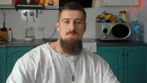 Zeus online show from December 2024 07:23:01 PM