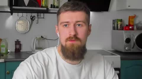 Zeus online show from February 2025 09:44:02 PM