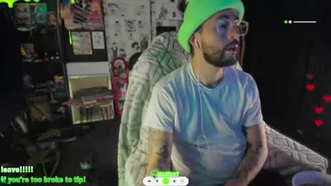 Snapshot of beastbxy chatting on January 2025 08:11:02 AM beast bxy online show from January 2025 08:11:02 AM