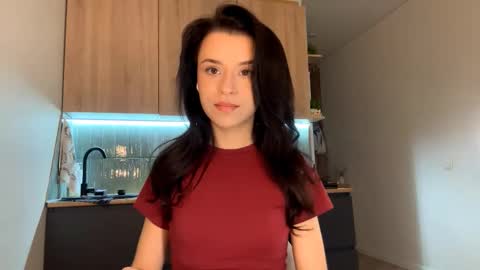 Katie online show from November 2025 07:18:02 AM