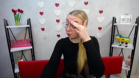 BeatriceFlyy online show from December 2024 06:10:02 AM