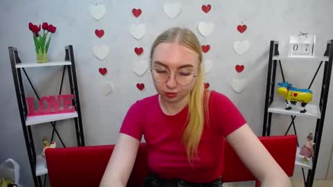 BeatriceFlyy online show from December 2024 03:52:01 PM