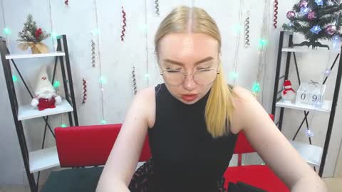 BeatriceFlyy online show from January 2025 03:34:01 PM