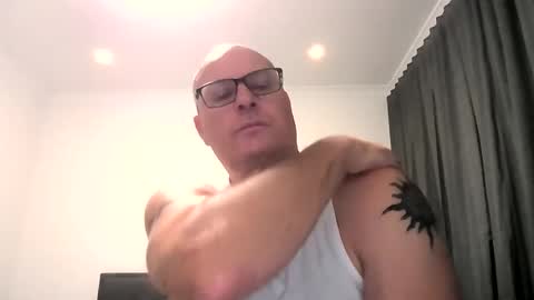 beatsboy87 online show from January 2025 01:02:02 PM