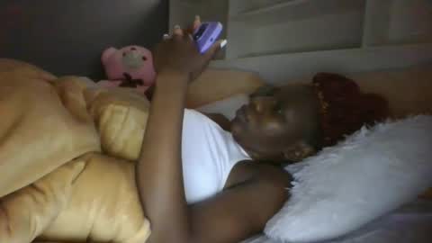 Snapshot of beautie699392 chatting on January 2025 06:03:02 AM Lil stunner online show from January 2025 06:03:02 AM