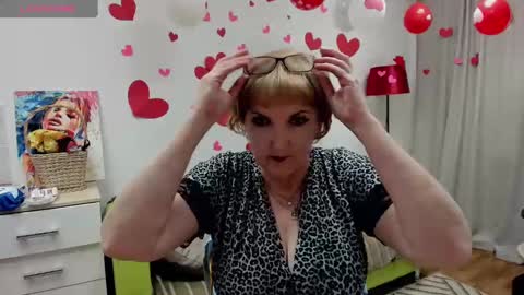 your Lana online show from February 2025 09:35:02 AM