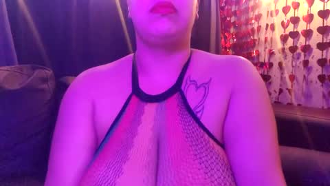 Snapshot of beautifull_sin69 chatting on February 2025 08:26:02 AM MONSTAHEAD69 online show from February 2025 08:26:02 AM