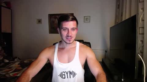 Snapshot of beauty_hard_beast chatting on October 2025 11:01:02 PM Mia and Jake online show from October 2025 11:01:02 PM