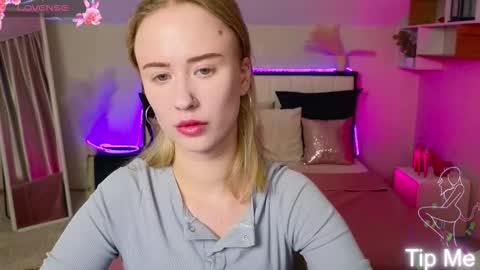 beauty Sasha online show from November 2025 02:18:01 PM