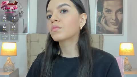 Snapshot of beautyari_ chatting on September 2025 12:16:01 PM Ariana Reyes online show from September 2025 12:16:01 PM