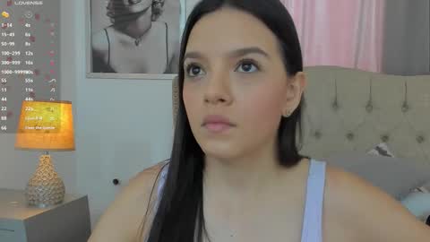 Snapshot of beautyari_ chatting on November 2025 12:50:02 PM Ariana Reyes online show from November 2025 12:50:02 PM