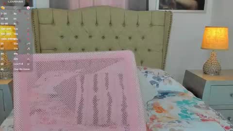 Snapshot of beautyari_ chatting on November 2025 02:38:02 PM Ariana Reyes online show from November 2025 02:38:02 PM