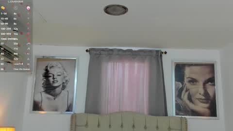 Snapshot of beautyari_ chatting on November 2025 01:22:02 PM Ariana Reyes online show from November 2025 01:22:02 PM