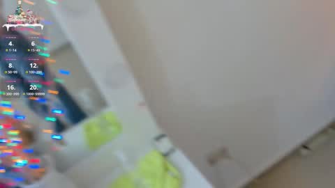 Snapshot of beautyari_ chatting on December 2025 12:32:01 PM Ariana Reyes online show from December 2025 12:32:01 PM