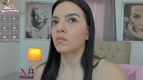 Snapshot of beautyari_ chatting on December 2025 12:11:02 PM Ariana Reyes online show from December 2025 12:11:02 PM