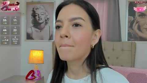 Snapshot of beautyari_ chatting on February 2026 12:23:01 PM Ariana Reyes online show from February 2026 12:23:01 PM