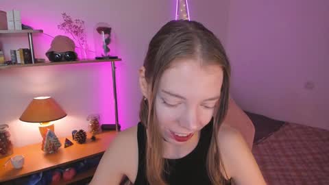 Snapshot of beautyeliise chatting on December 2024 07:58:02 AM Eliise online show from December 2024 07:58:02 AM