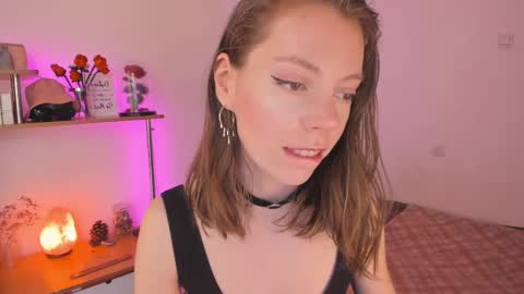 Snapshot of beautyeliise chatting on March 2025 09:00:01 AM Eliise online show from March 2025 09:00:01 AM