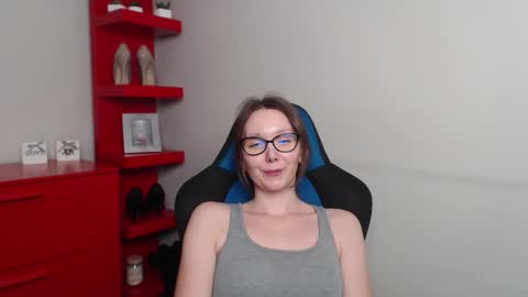 Zoe online show from January 2025 12:30:01 PM