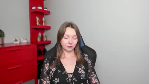 Zoe online show from September 2025 05:31:01 AM