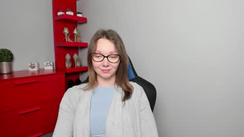 Zoe online show from October 2025 07:29:01 AM