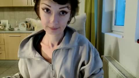 Raluca online show from October 2025 04:05:02 PM
