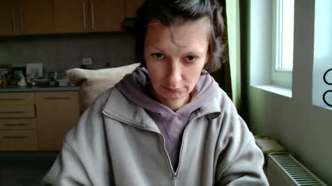 Raluca online show from November 2025 01:55:01 PM