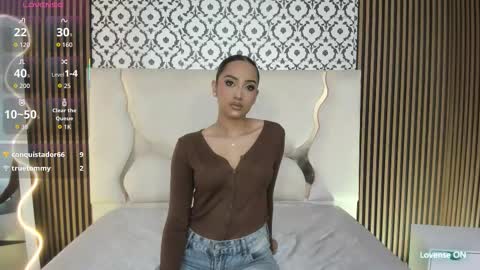 BELLA online show from October 2025 02:50:01 PM