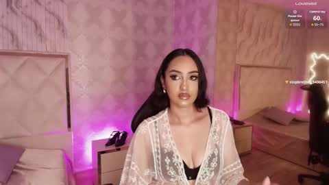 BELLA online show from November 2025 03:24:02 PM