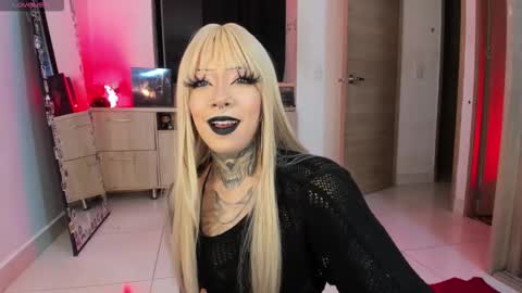 Snapshot of beelzebosss chatting on November 2025 11:41:01 PM Daniela ur fav living dead girl online show from November 2025 11:41:01 PM