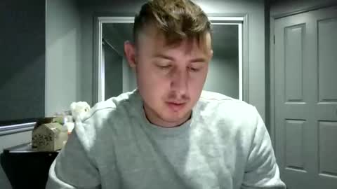 beelzebubxo online show from November 2025 11:58:01 PM