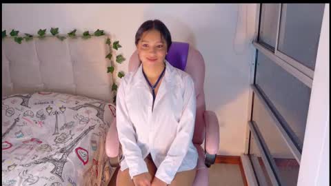 Snapshot of being__evil chatting on November 2025 10:31:02 PM being__evil online show from November 2025 10:31:02 PM