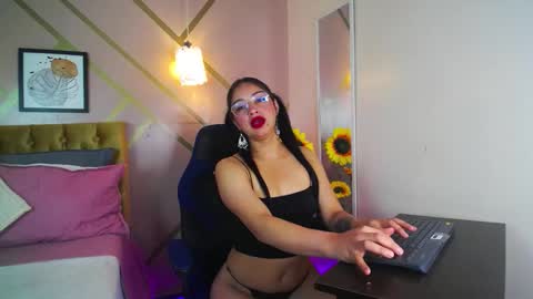 Beleaht Pleasure online show from October 2025 12:23:02 PM