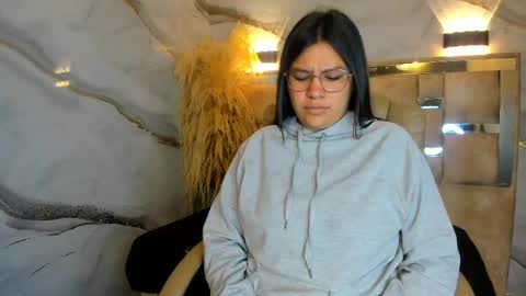 Snapshot of belen_green chatting on May 2026 01:49:01 PM Belen online show from May 2026 01:49:01 PM