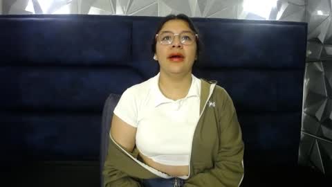 Snapshot of belen_green chatting on May 2026 01:43:02 PM Belen online show from May 2026 01:43:02 PM