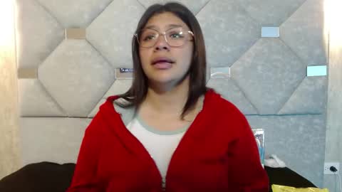 Snapshot of belen_green chatting on May 2026 01:12:01 AM Belen online show from May 2026 01:12:01 AM