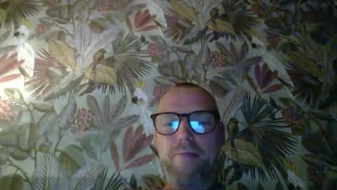 Snapshot of belgianordenary chatting on December 2024 10:24:01 PM belgianordenary online show from December 2024 10:24:01 PM