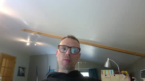 Snapshot of belgianordenary chatting on February 2025 12:17:02 PM belgianordenary online show from February 2025 12:17:02 PM